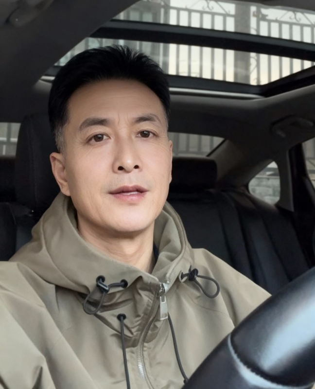 阿文的第一张照片--云南闪婚服务中心