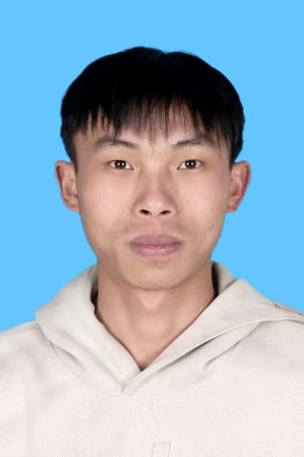 熙熙攘攘的第二张照片--云南闪婚服务中心